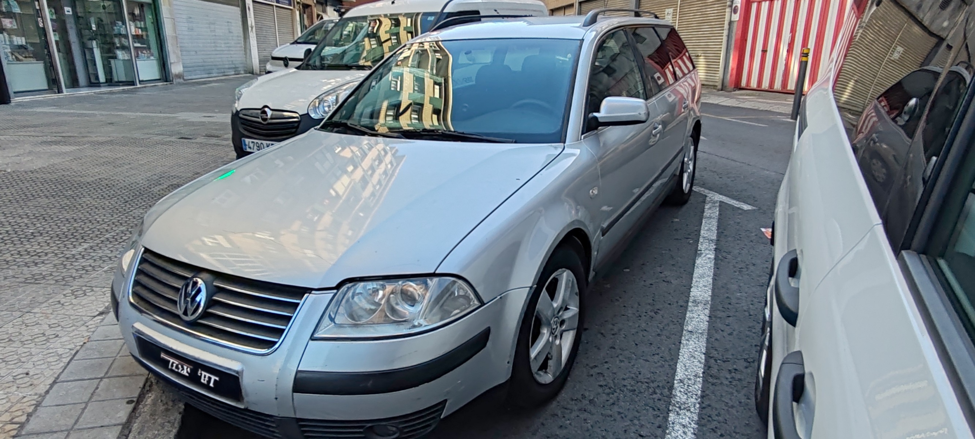 Volkswagen Passat 1.9 TDI 130cv